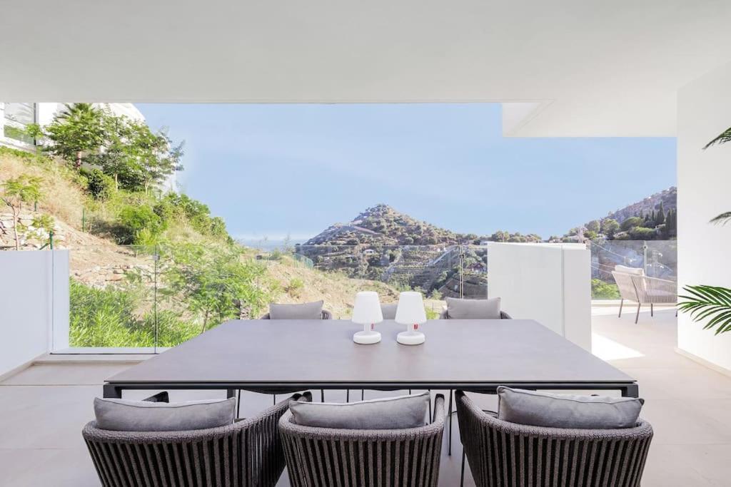 Stunning 2 Bedroom Palo Alto, Pool + Gym Rdr304