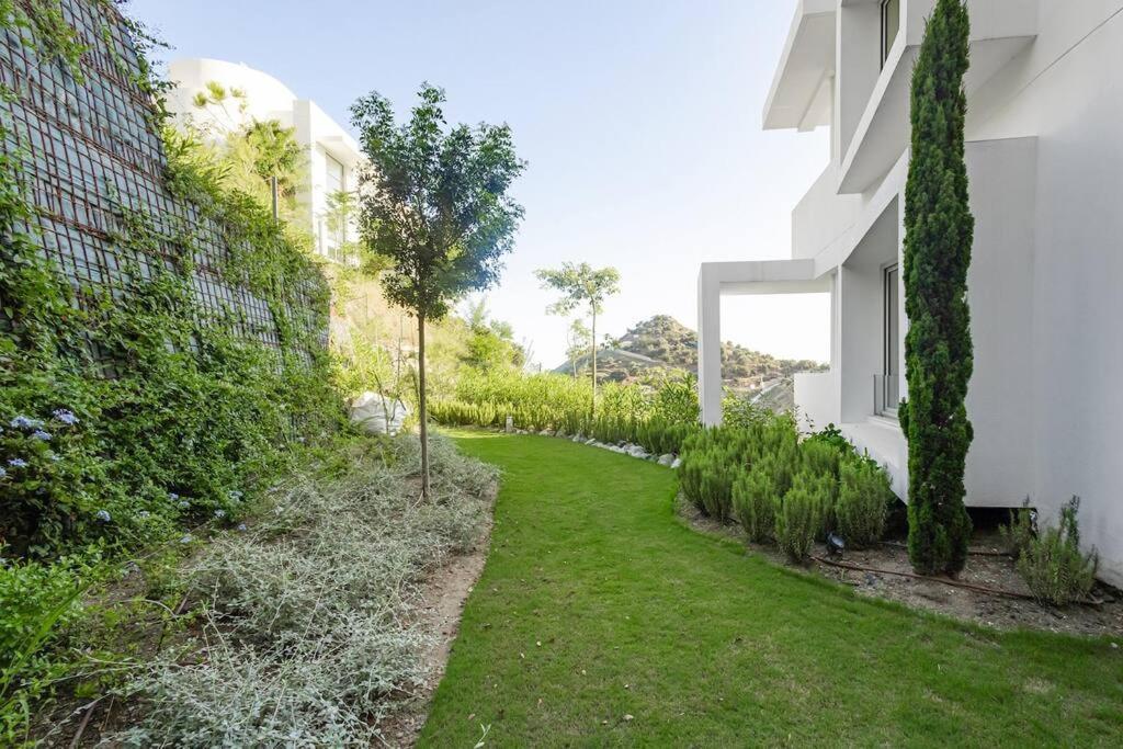 Stunning 2 Bedroom Palo Alto, Pool + Gym Rdr304 Apartment *